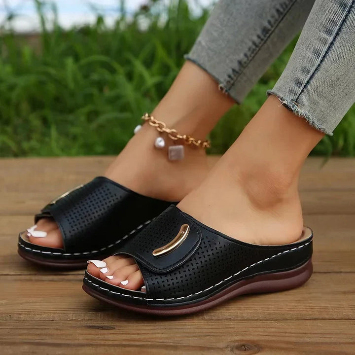 Joanna – Relaxed Style Walking Sandals