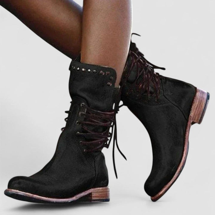 Mae – Orthopedic Western Boots