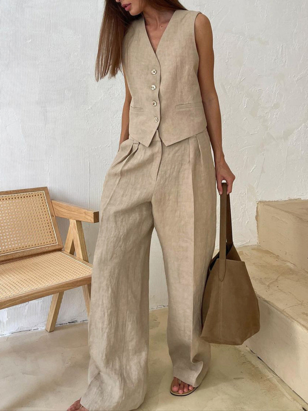 Lila V-neck Pleated Wide-leg Pants Suit