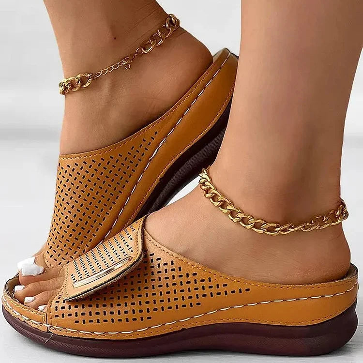 Joanna – Relaxed Style Walking Sandals