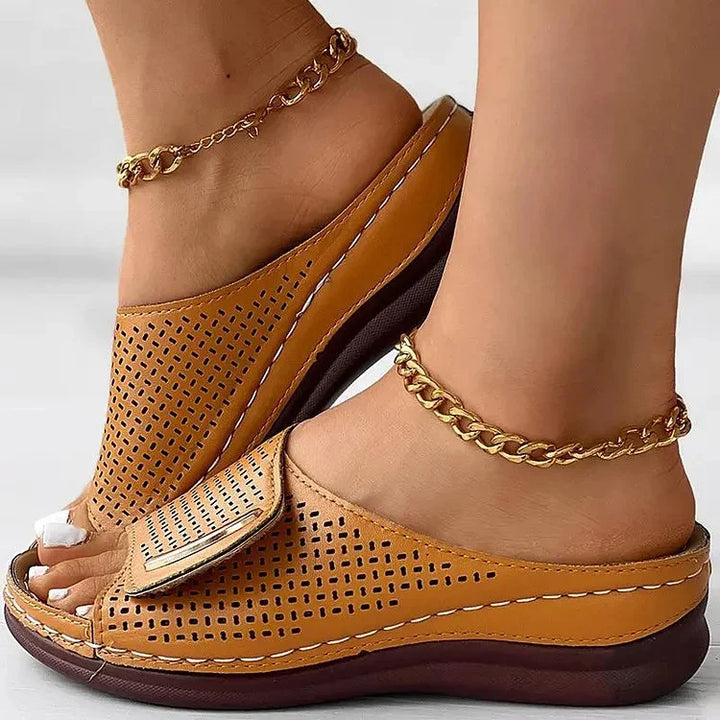 Joanna – Relaxed Style Walking Sandals