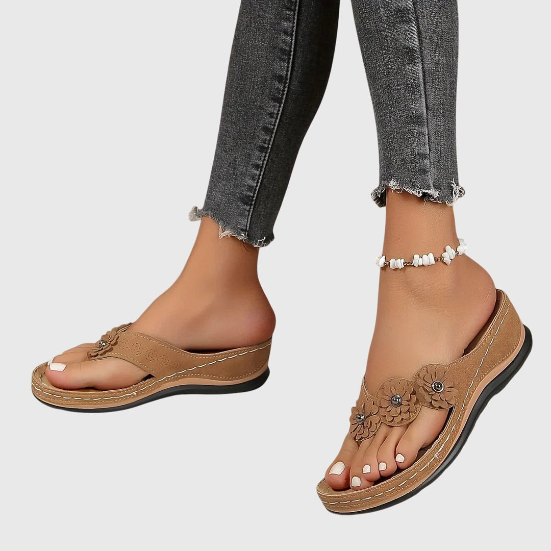 Alexis | Comfortable Flip Flops