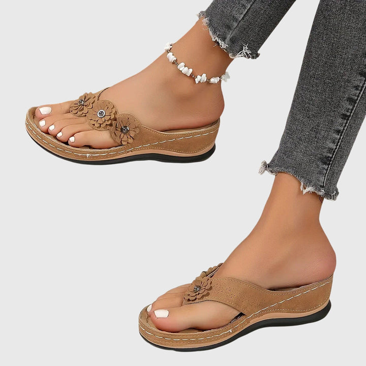 Alexis | Comfortable Flip Flops
