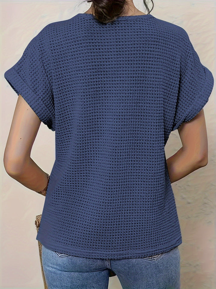 Leontine | Crochet Blouse with Crew Neck and Short Sleeves for Women
