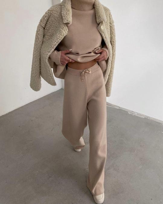 Sofia Knitted Casual Suit