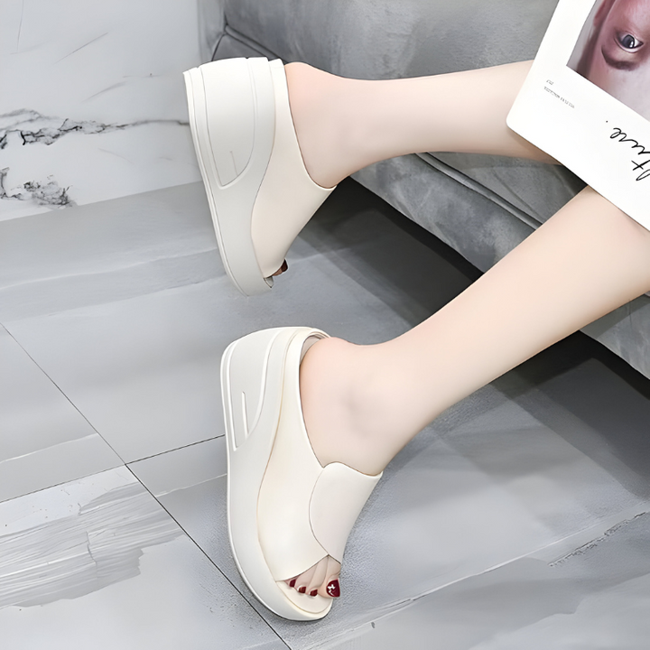 Cassandra - Gentle Support Platform Sandals