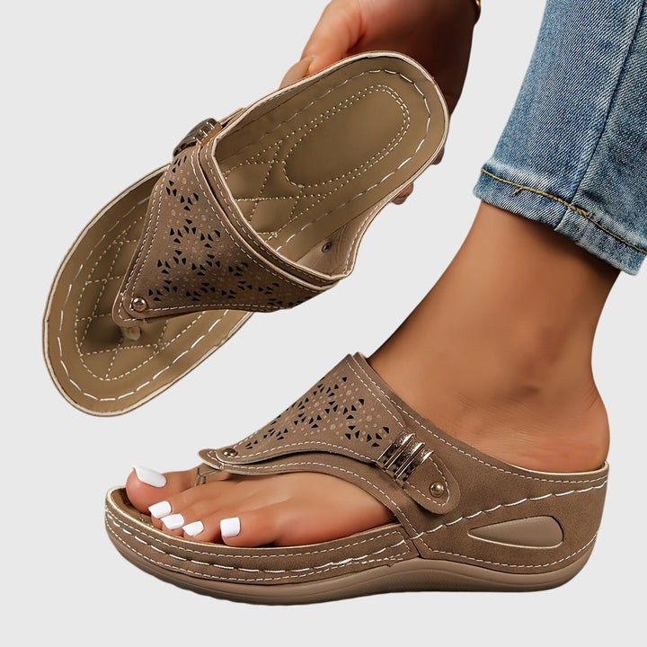 Livia | Platform Thong Sandals for Women