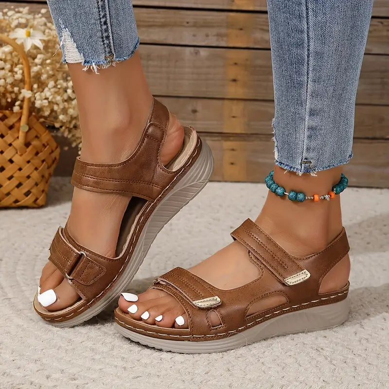 Lisa - Relaxed Fit Support Sandals