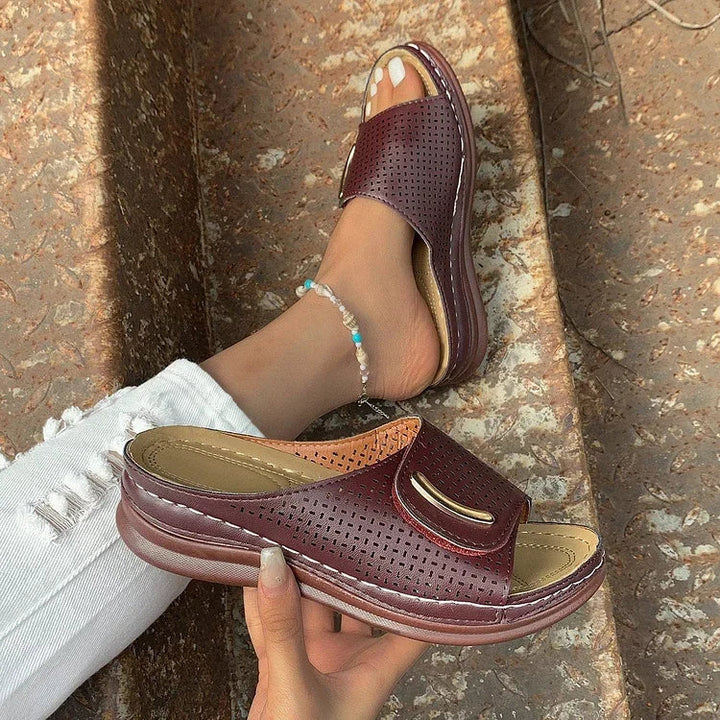 Joanna – Relaxed Style Walking Sandals