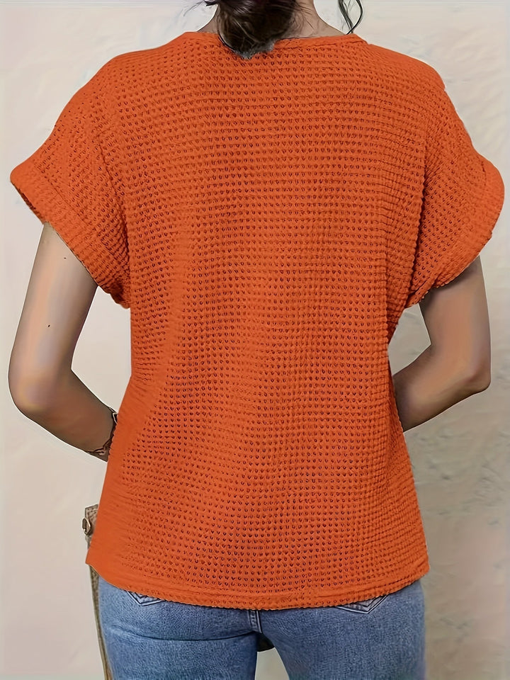 Leontine | Crochet Blouse with Crew Neck and Short Sleeves for Women