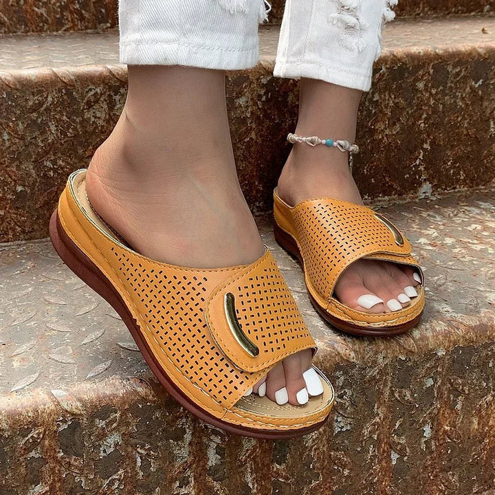 Joanna – Relaxed Style Walking Sandals