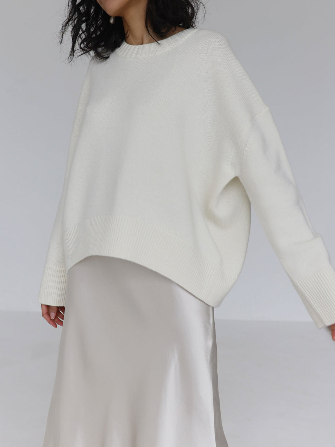 Women's Oversized Crew Neck Sweater – Relaxed Long Sleeve Knit Pullover