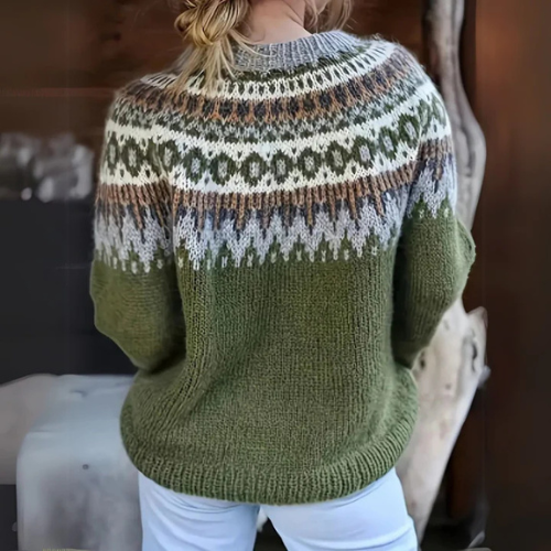 Ione | Warm Sweater with Winter Pattern