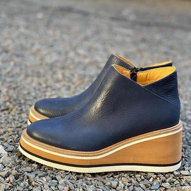 Women's Slip-On Chelsea Boots Platform Design