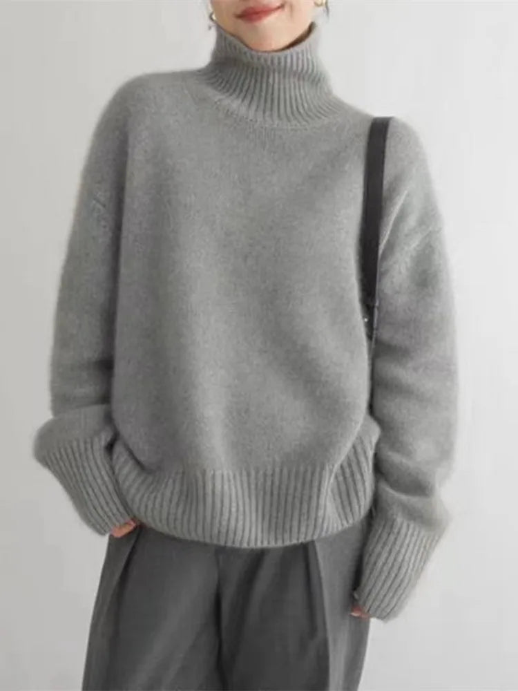 Dora | Roll Neck Cashmere Sweater for Women
