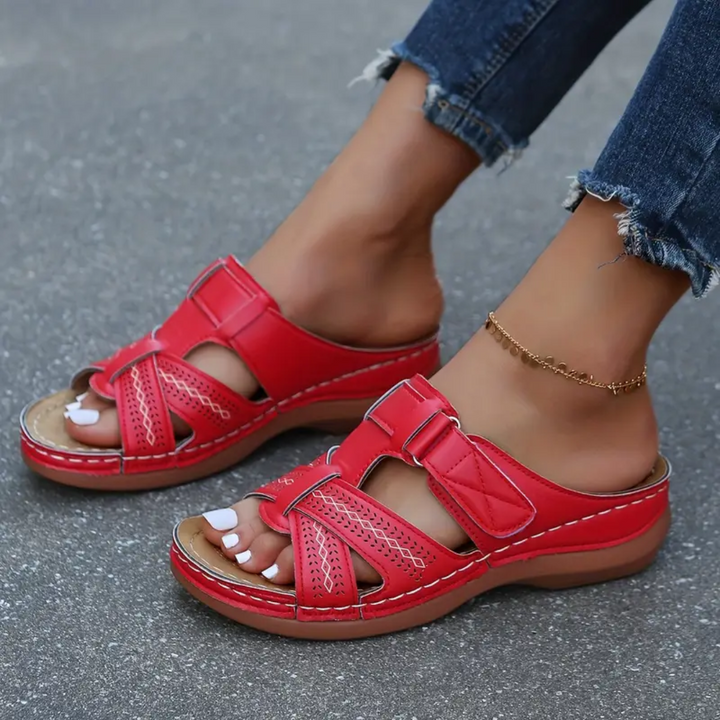 Kathy – Relaxed Fit Walking Sandals