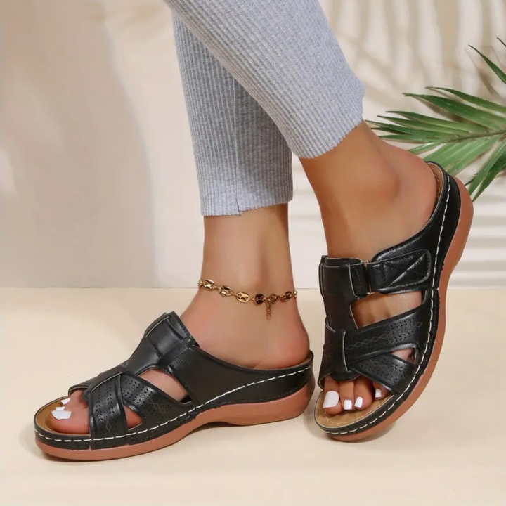 Kathy – Relaxed Fit Walking Sandals