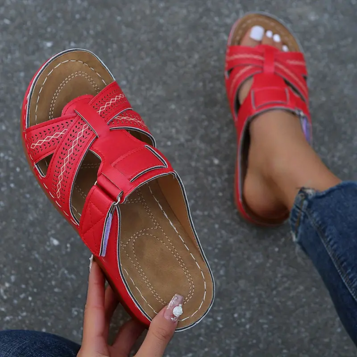 Kathy – Relaxed Fit Walking Sandals