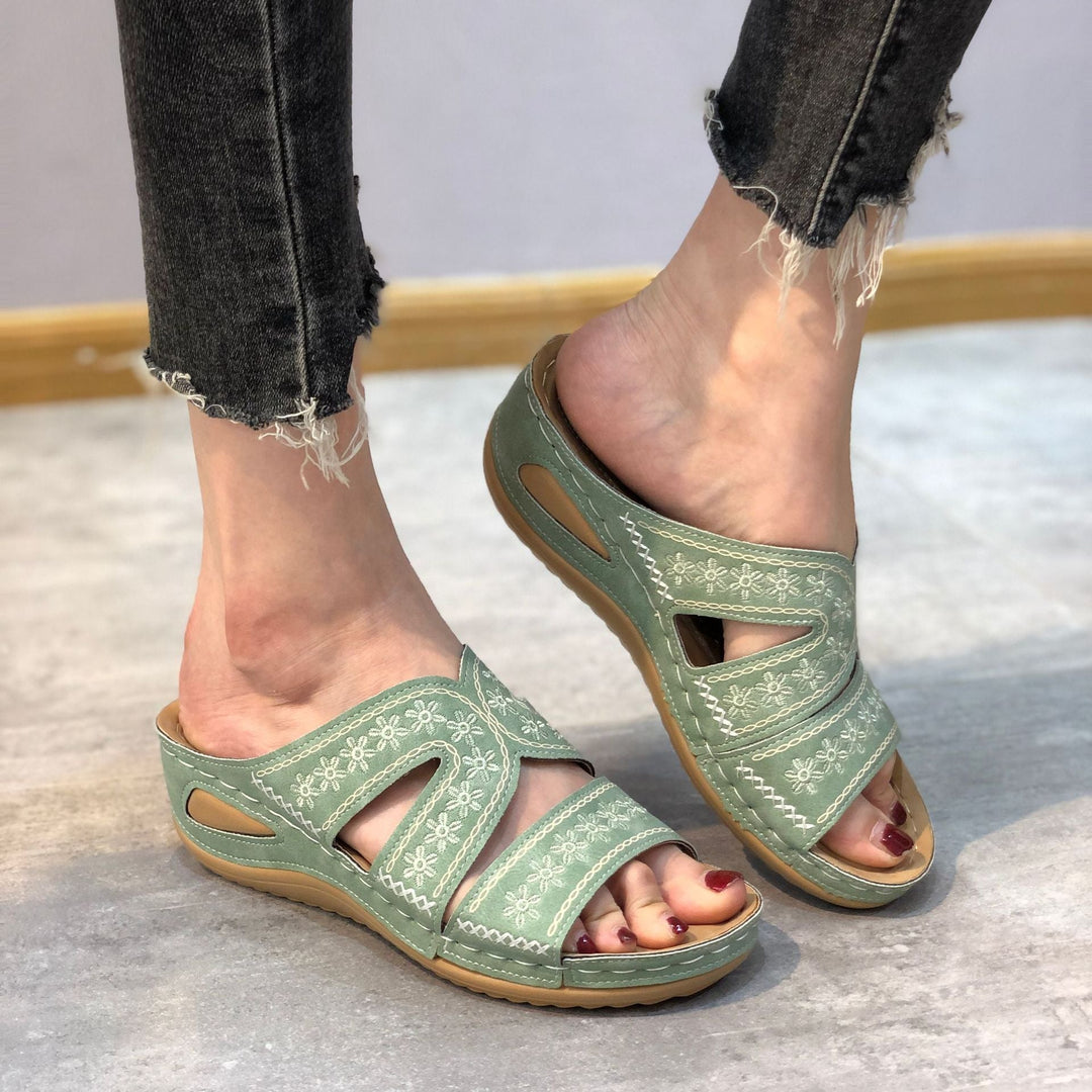 Emma - Everyday Comfort Slide Sandals