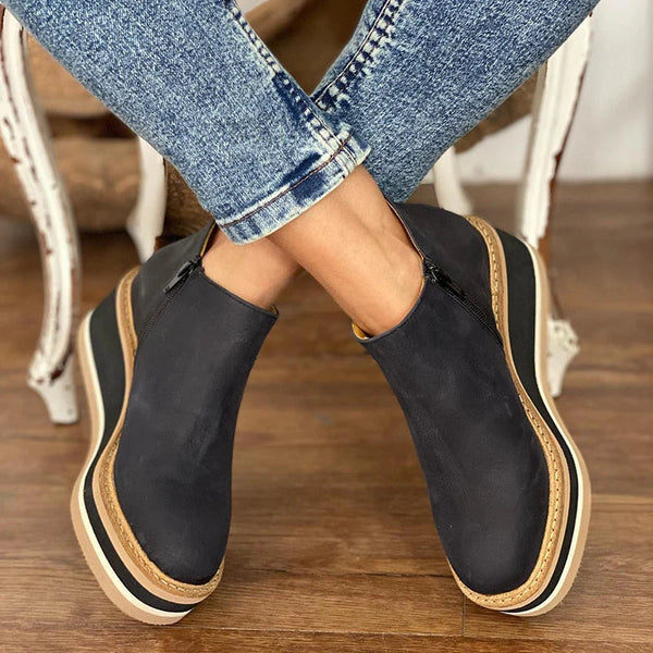Women's Slip-On Chelsea Boots Platform Design