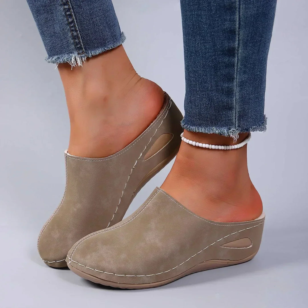 Sophia | Orthopedic Closed-Toe Comfort Sandals