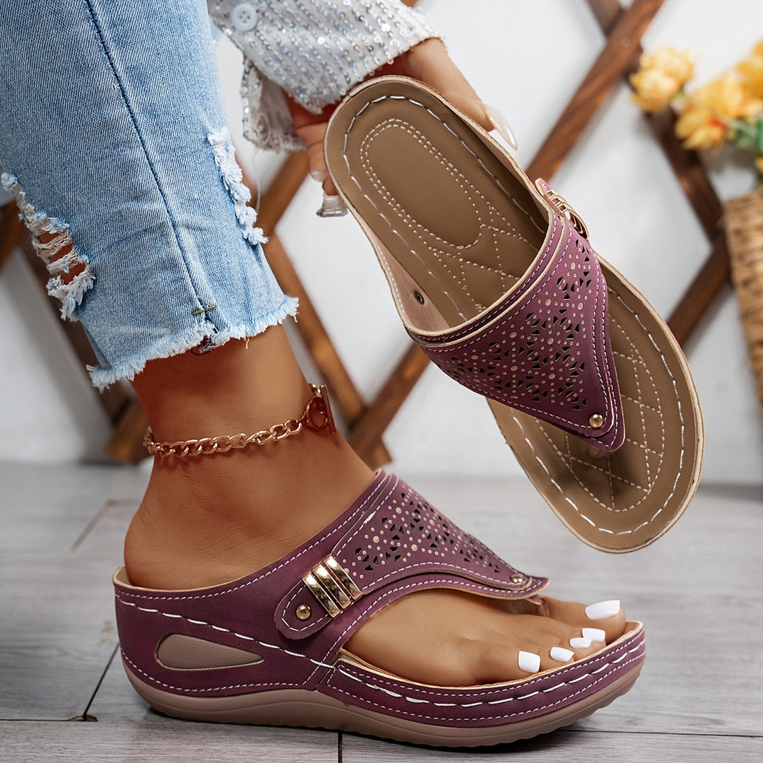 Wendy - Relaxed Fit Walking Sandals