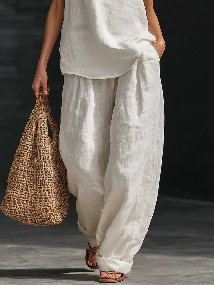 Lila V-neck Sleeveless Top and Wide-leg Pants Set