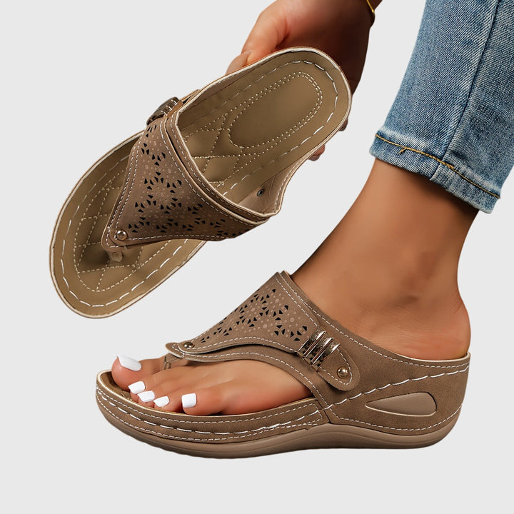 Livia | Platform Thong Sandals for Women