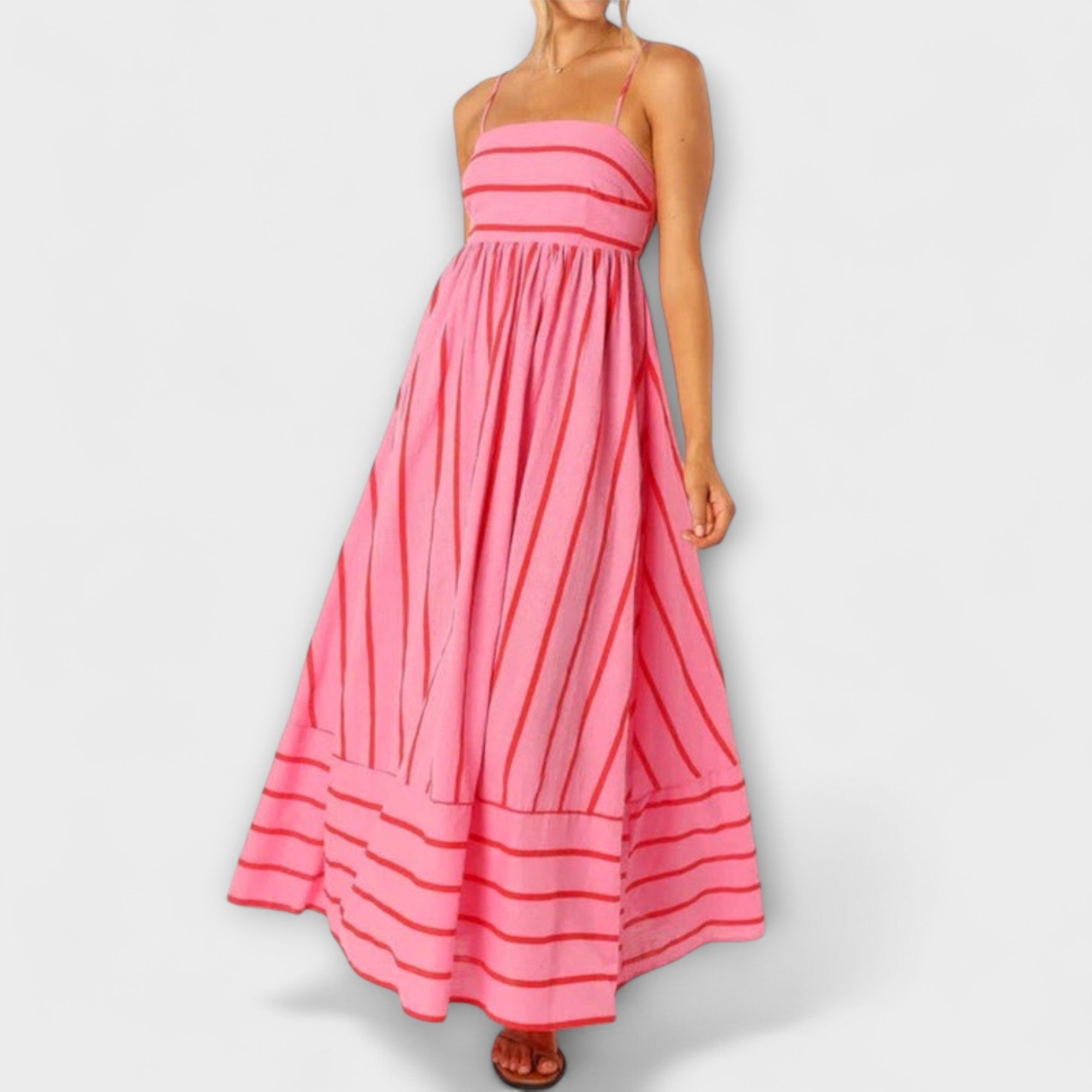 Svea - Maxi Dress in Bare Bloom – Evelyn & Moore