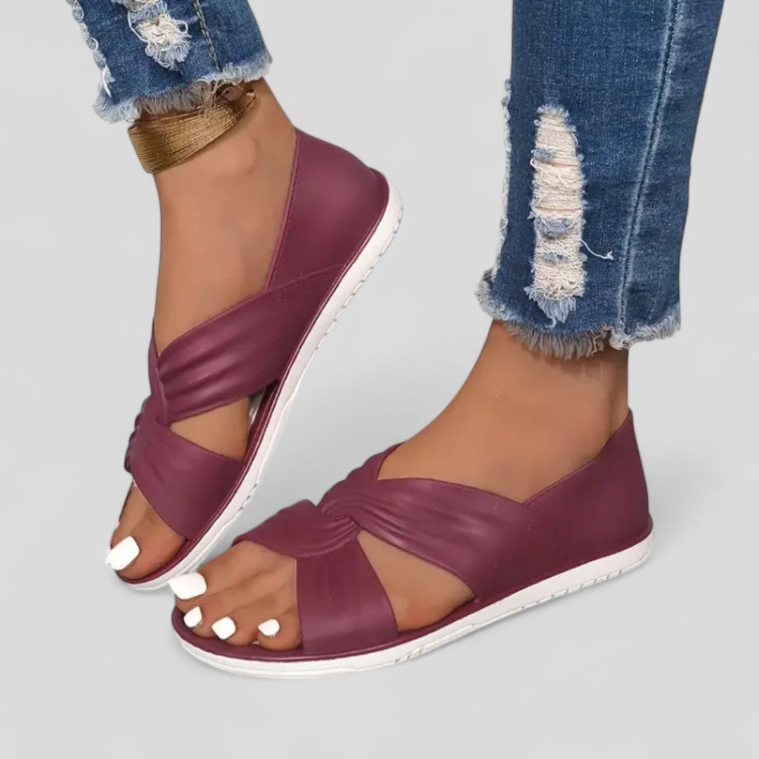 Lesley - Elegant Comfort Cross Sandals