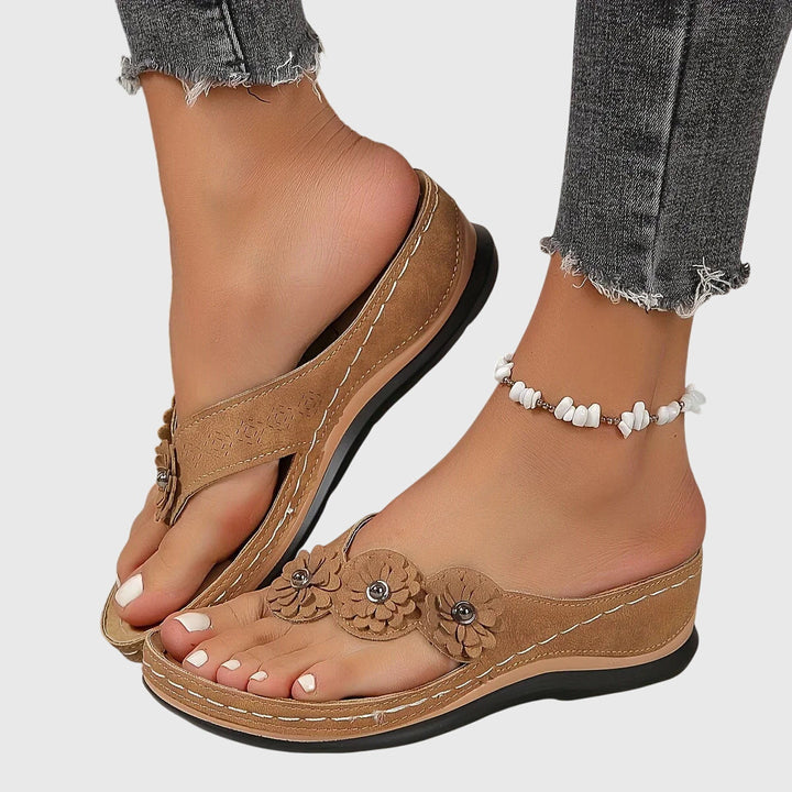 Alexis | Comfortable Flip Flops