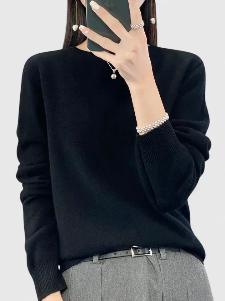 Rizalinda | Women's Crew Neck Wool Knit Sweater