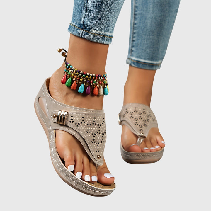 Livia | Platform Thong Sandals for Women