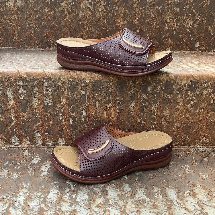 Joanna – Relaxed Style Walking Sandals