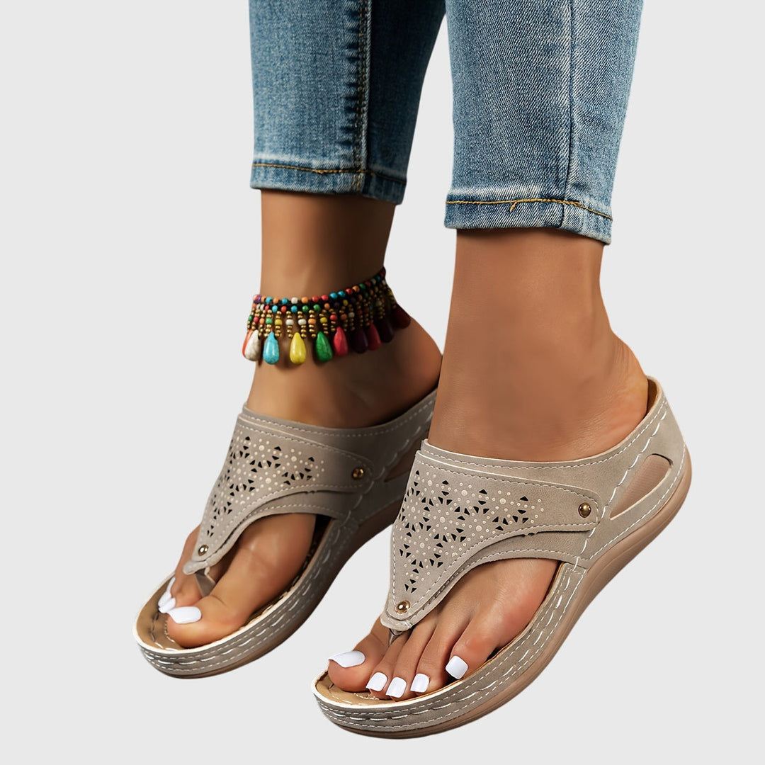 Livia | Platform Thong Sandals for Women