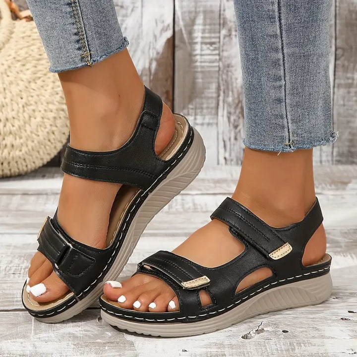 Lisa - Relaxed Fit Support Sandals