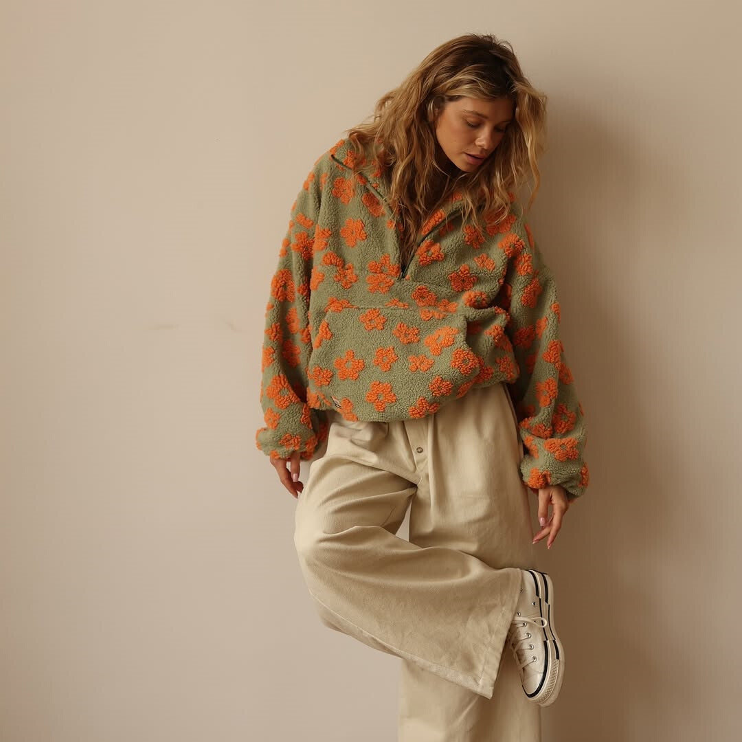 Women's Floral Jacquard Sweater – Relaxed Knit Pullover