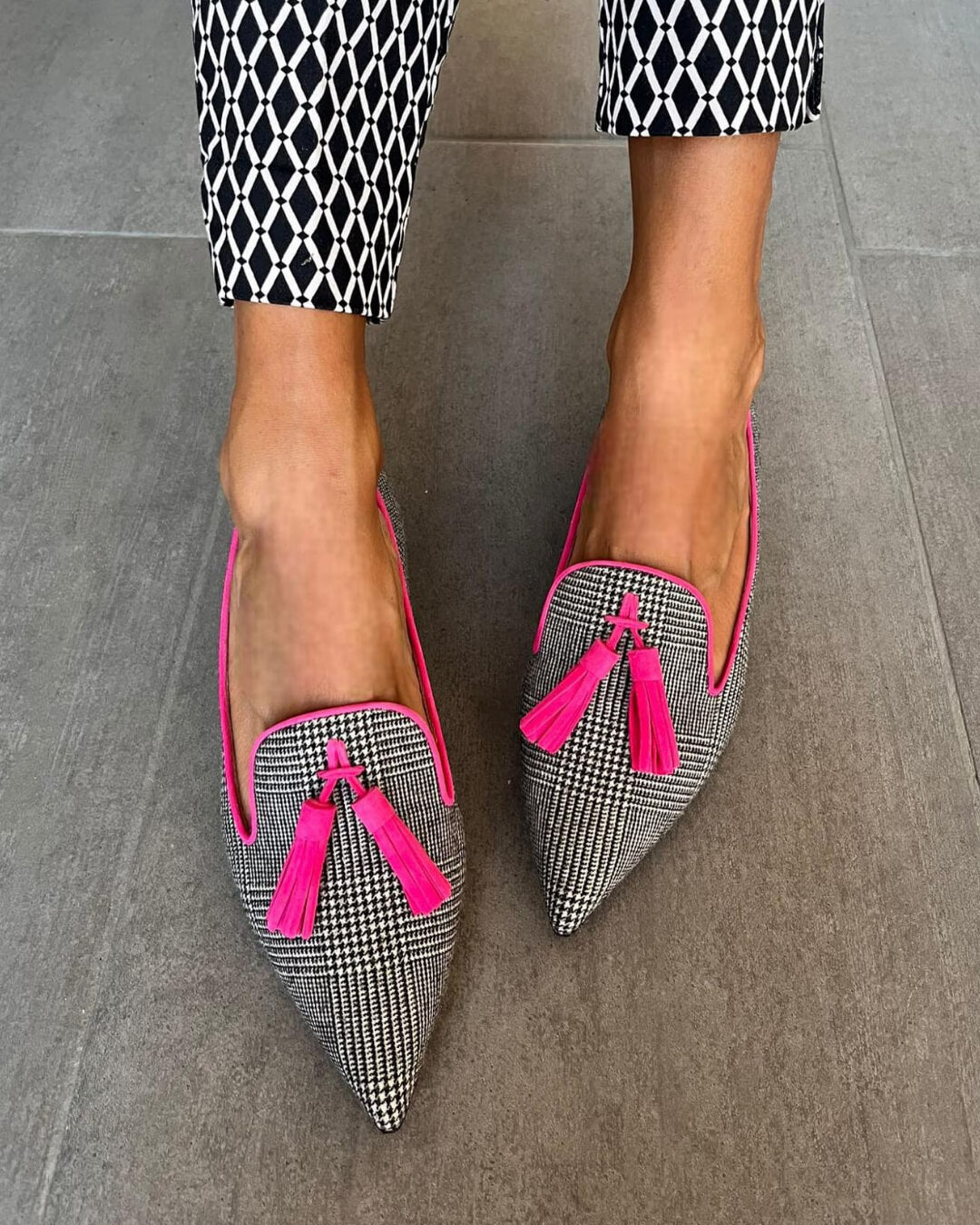 Avery | Women's Pointed-Toe Fringe Loafers