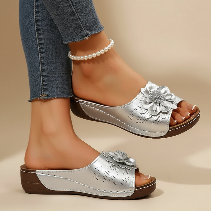 Catherine – Soft Step Floral Sandals