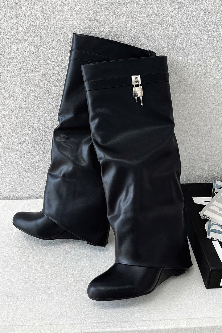 Women's Knee-High Closed Toe Boots - Casual Footwear