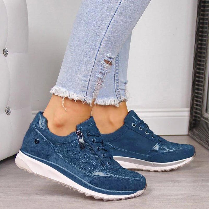 Janica – Ergonomic Trainers