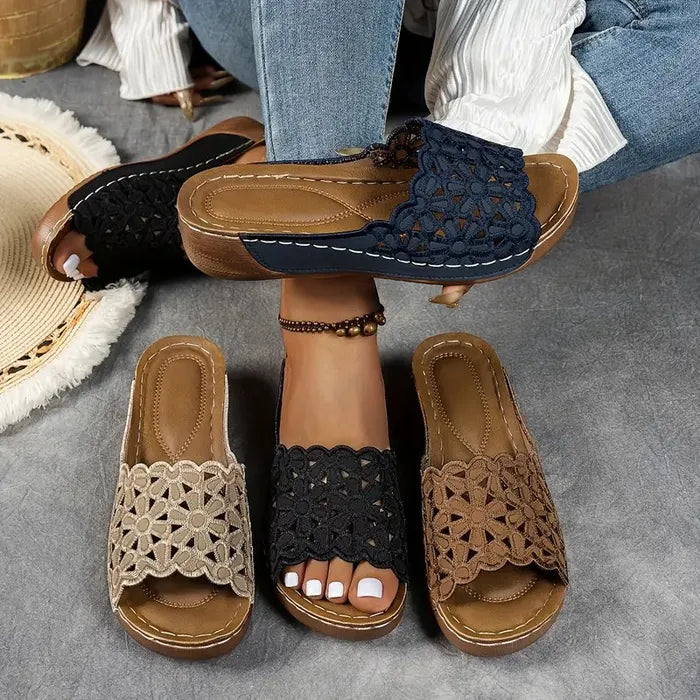 Delilah – Classic Support Slide Sandals