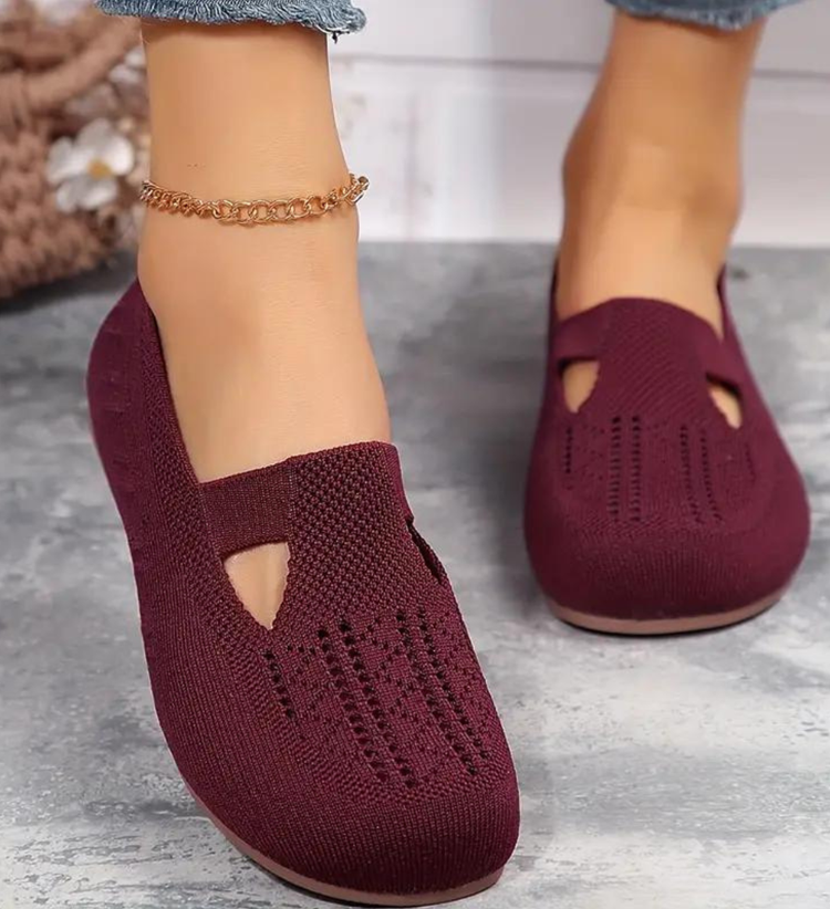 Darcy – Simple Comfort Slip On Sandals