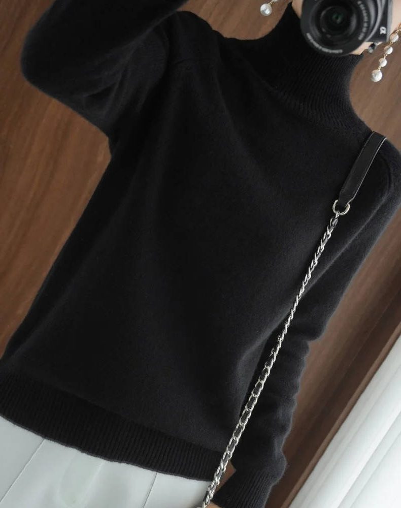 Sybille | Ribbed Knit Sweater with Roll Neck for Women