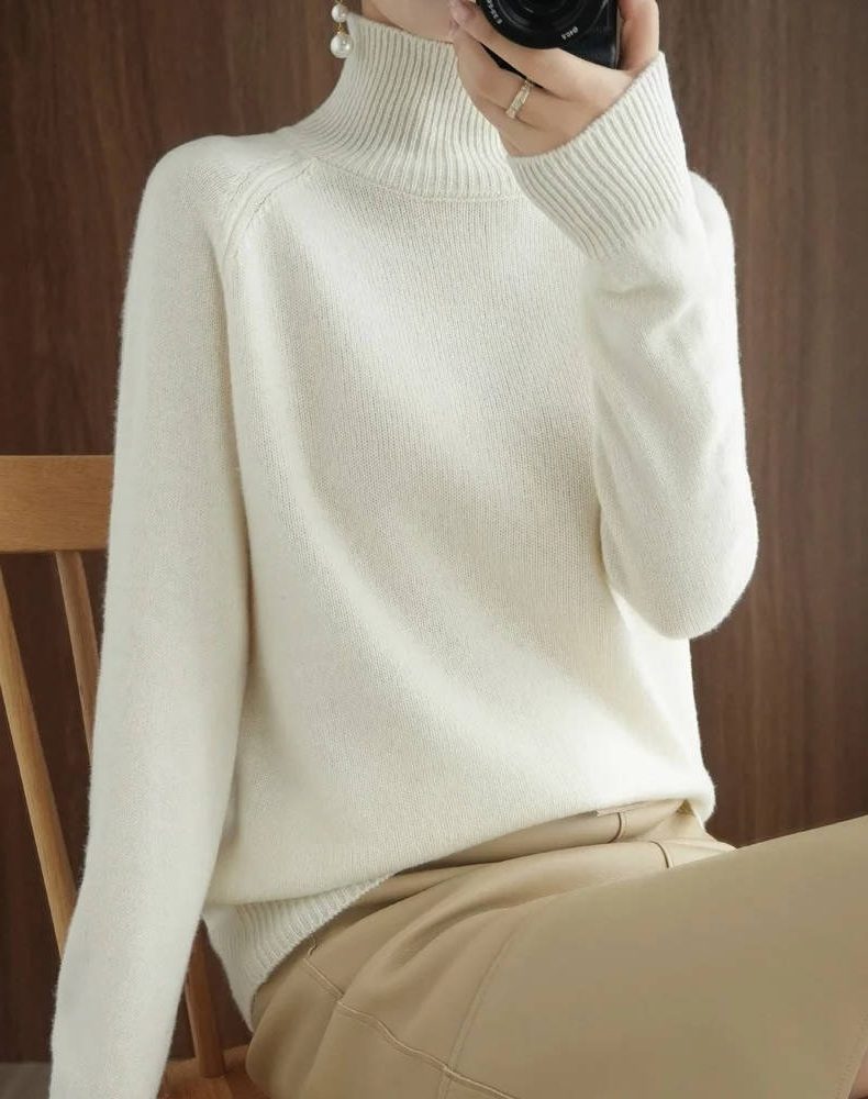 Sybille | Ribbed Knit Sweater with Roll Neck for Women