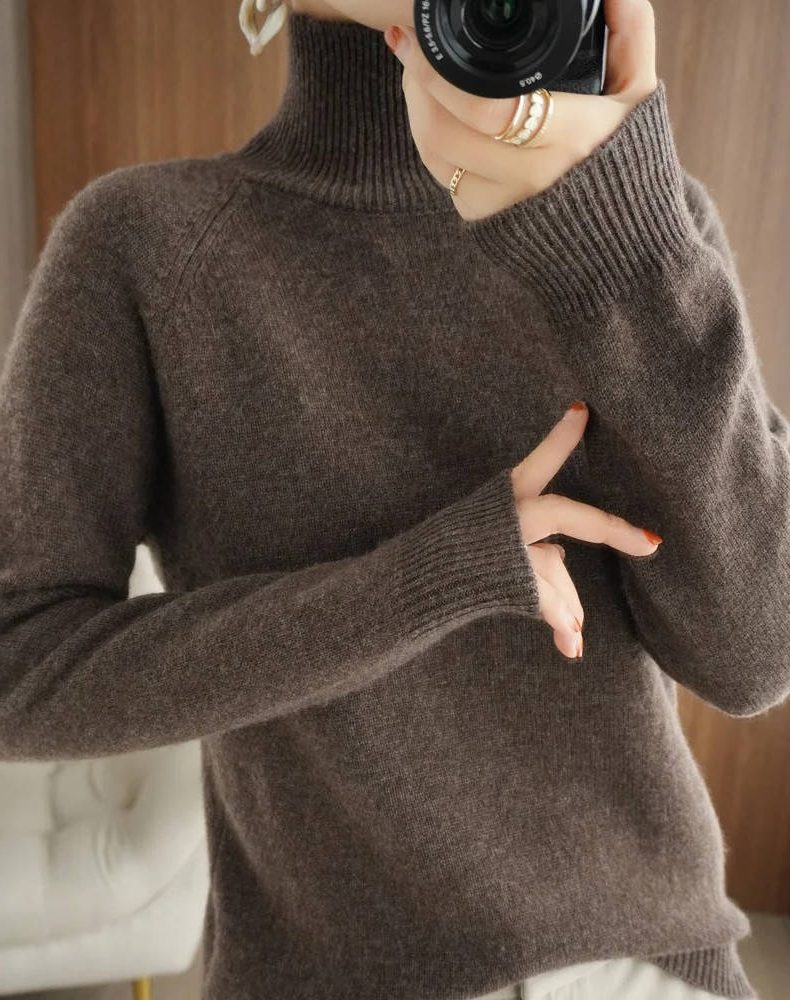 Sybille | Ribbed Knit Sweater with Roll Neck for Women