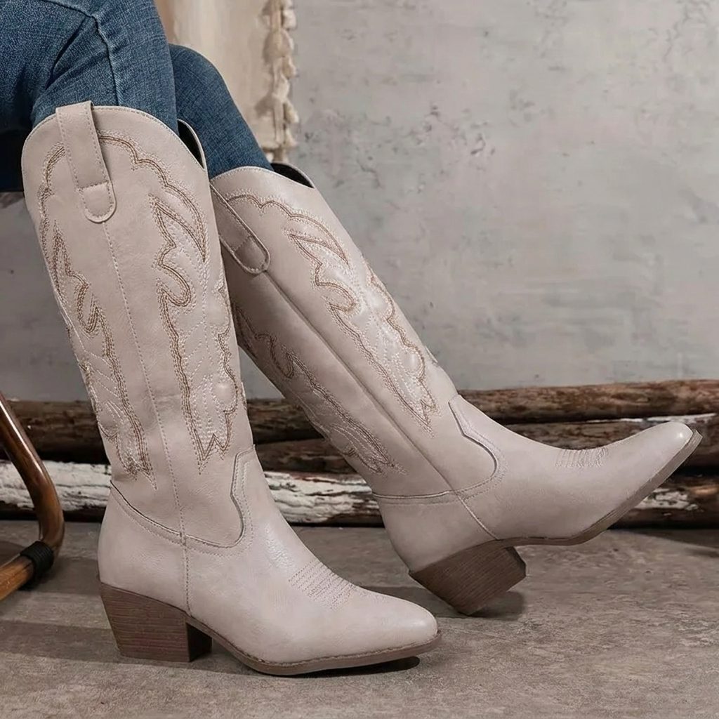 Wendeline | Embroidered Cowgirl Block Heel Boots for Women
